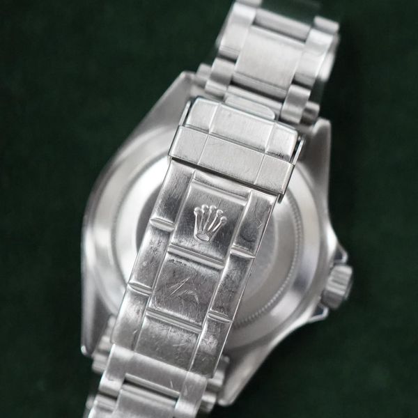 [WTS] Rolex Submariner 40MM 16610LN Year 2000 - $7,800