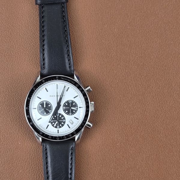 [WTS] Dan Henry 1962 Chronograph Panda Mechaquartz, 2 leath…