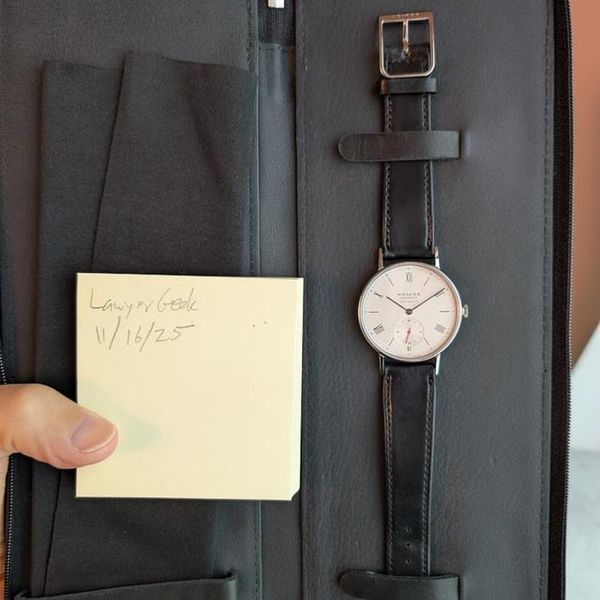 [WTS] Nomos Ludwig Neomatic 282 with box and papers