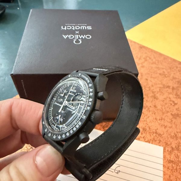 [WTS] Swatch Moonswatch Black Snoopy