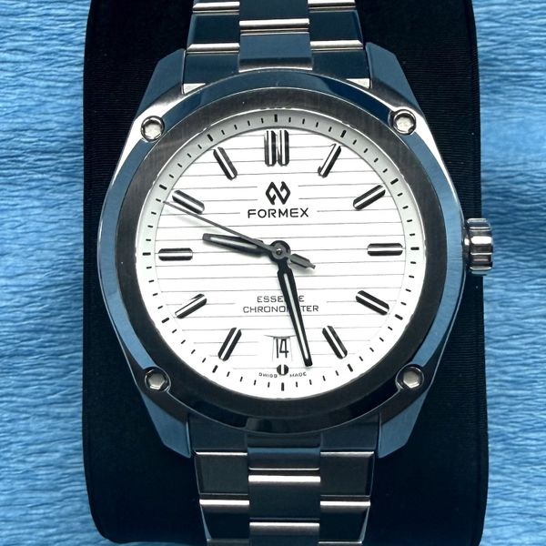 FORMEX Essence 39 White Dial