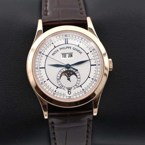 [WTS] Patek Philippe Annual Calendar 5396R Sector Dial 18K …