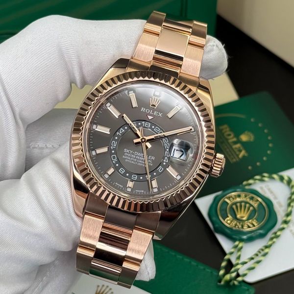 [WTS] Rolex Skydweller Rose Gold Rhodium Dial
