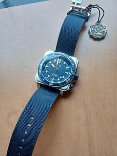 FS: BNIB GEVRIL GV2 XO Submarine in Steel on Strap