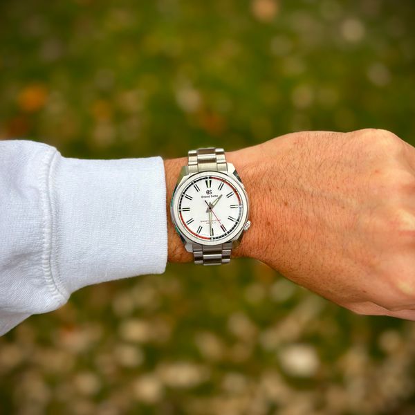 [WTS] Grand Seiko SBGX341 // Doesn’t get much cleaner than …