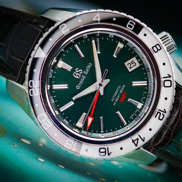 [WTS/WTT] Grand Seiko Green Hi-Beat GMT | Ref. SBGJ239 | 44…