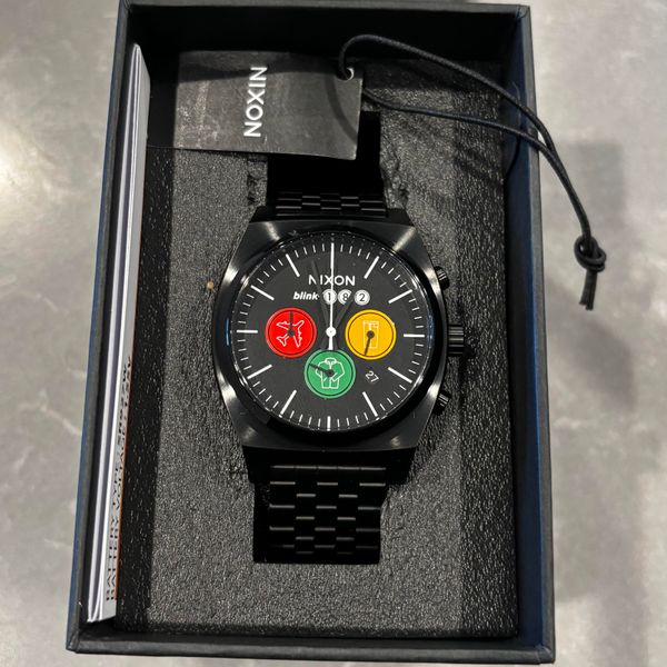 [WTS] Nixon / Blink-182 TOYPAJ TimeTeller