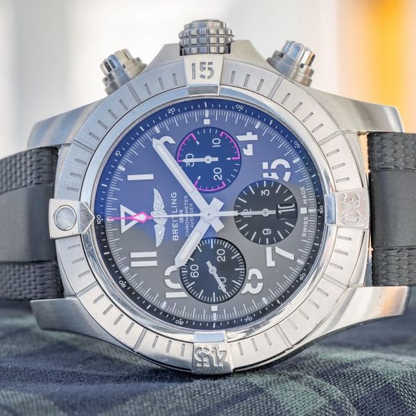[WTS] Breitling Avenger Chronograph Grey Full Set ($4,200)