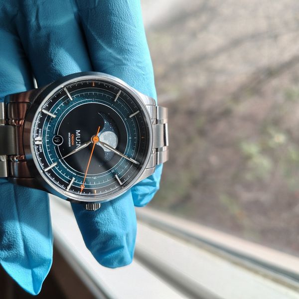 Mun Orion Green – Limited Edition (200 pcs) -Swiss Moon Pha…
