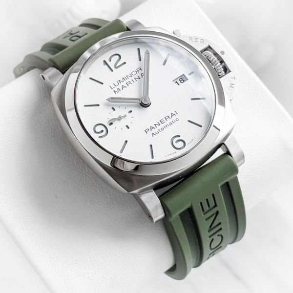 [WTS] PAM1314 Panerai 44mm Luminor Marina White Dial PAM013…