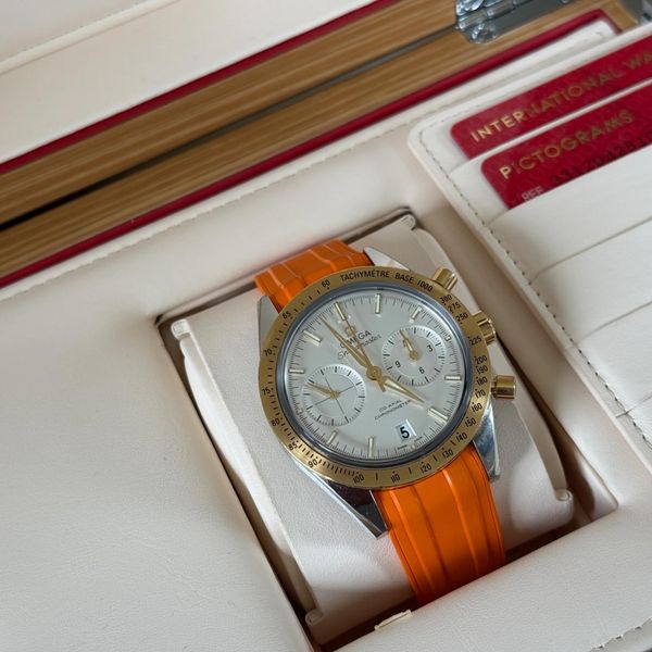 Omega Speedmaster 41 Guld/Stål Orange