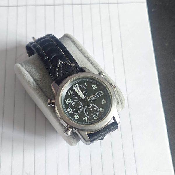 Seiko SQ100 Chronograph Green Face 7T32-7D90