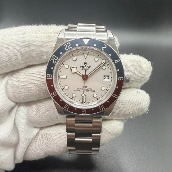 [WTS] 2024 Tudor Black Bay GMT Pepsi White Dial Opaline 8/2…