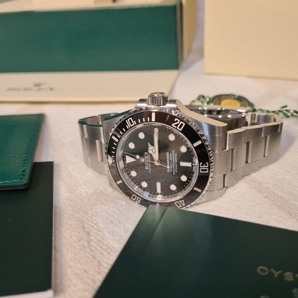 FS: Rolex Submariner No Date Ref. 124060 – Full Set – Excel…