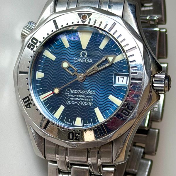 [WTS] Omega Seamaster 300m Electric Blue | 36mm | Automatic…