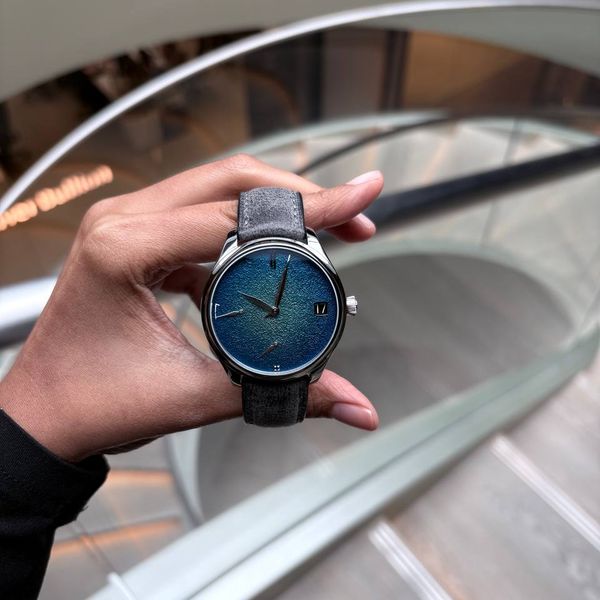 [WTS] H. Moser & Cie Endeavour Perpetual Calendar 1800-2000…