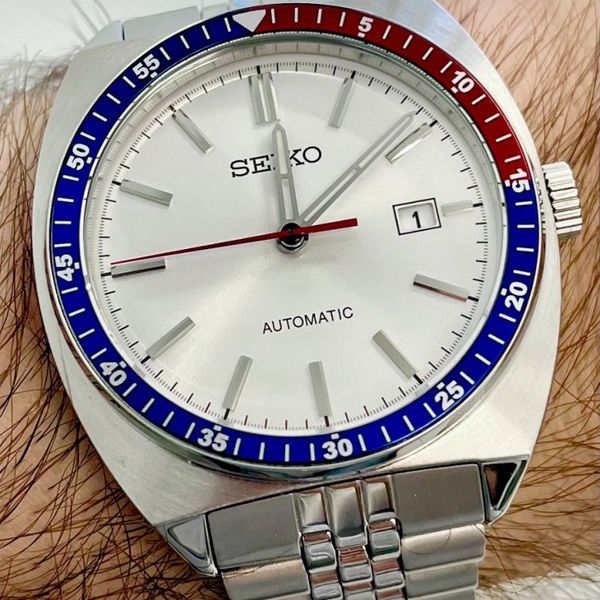 Silberne Lorus-Seiko Pogue Mod