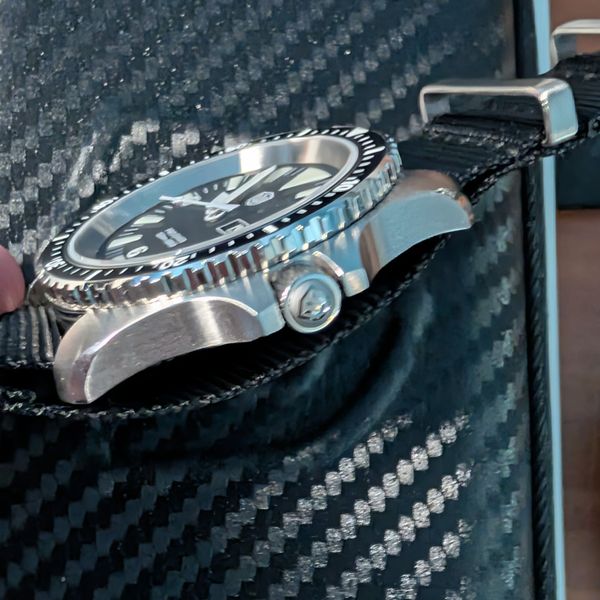 Watchdives WD1980