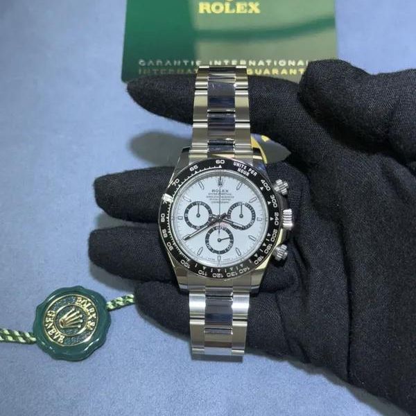 [WTS] Rolex Daytona 126500LN White Dial 40mm Oyster