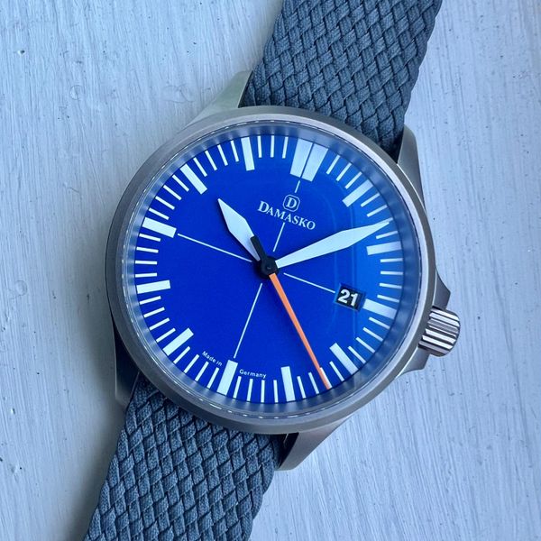 [WTS] LNIB Damasko DS30 Ocean Orange Seconds (Full Kit)