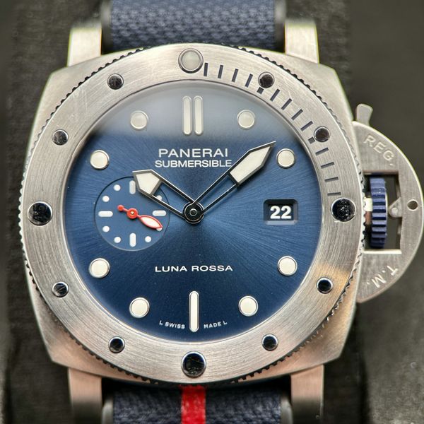 Panerai Luminor Submersible PAM01391 Luna Rossa 44mm Limite…