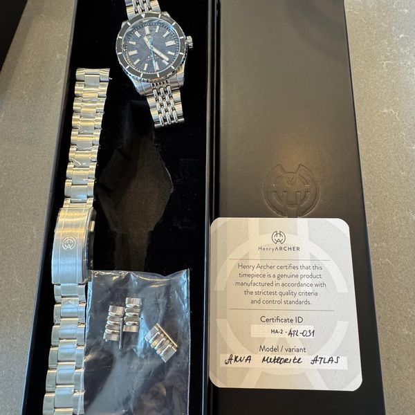 [WTS] Henry Archer Akva Meteorite Blue Atlas 40mm Mint with…