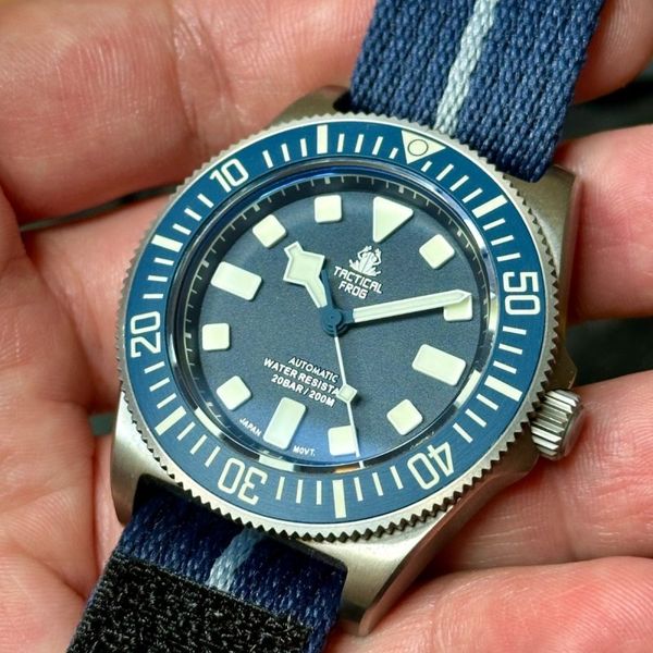 Tactical Frog FXD V2 blau