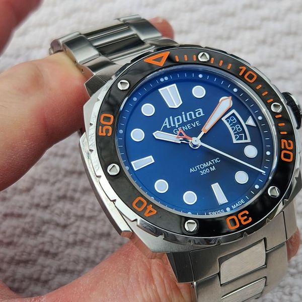 [WTS] Alpina Extreme Diver 300 Orange on bracelet - Full Ki…
