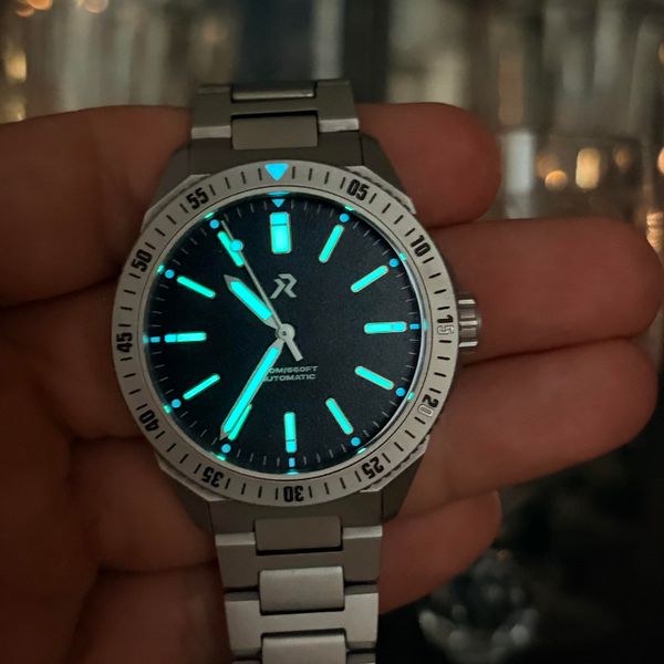[WTS] RZE Endeavour - Pacific Blue - Full Kit to