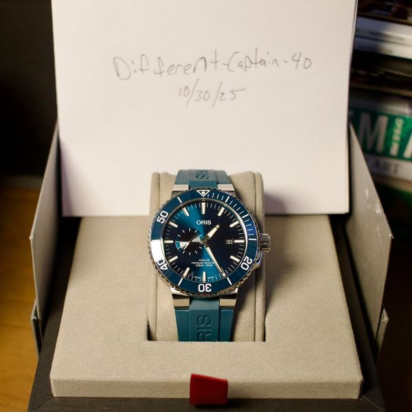 [WTS] Oris Aquis Small Second Date – Blue Dial – Full Kit (…