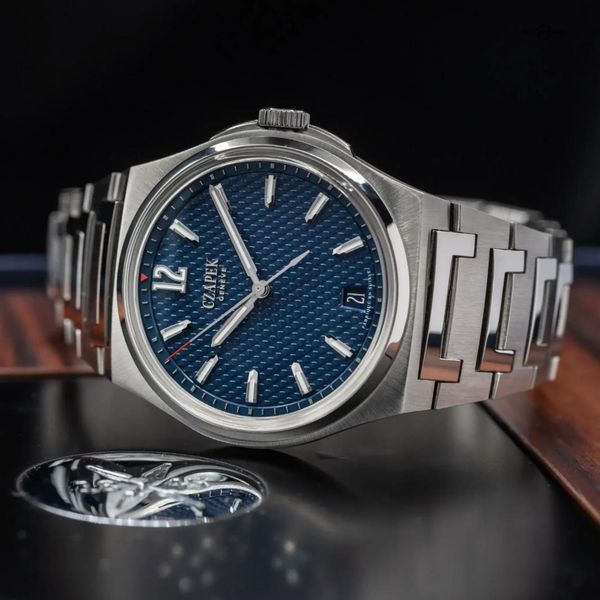 FS: Czapek Antarctique Passage De Drake Deep Blue 40.5mm fu…