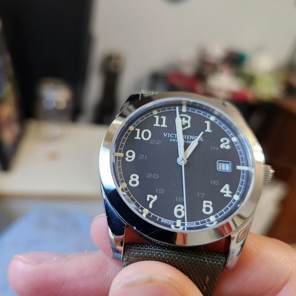 [WTS] Used Victorinox Infantry Quartz 241585 w/addl strap -…
