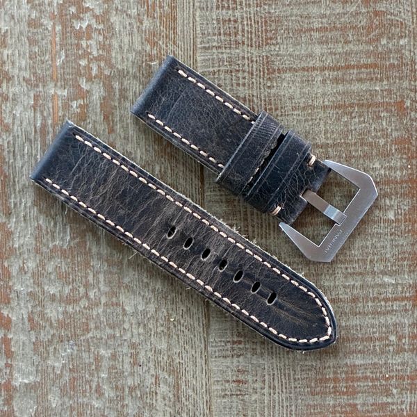 [WTS] Panerai 26mm Leather Strap with Signed Buckle, only $…