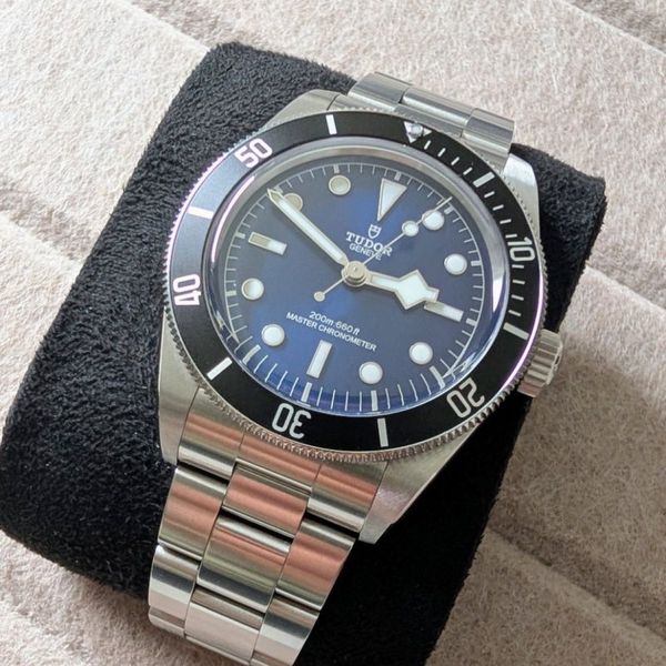 Tudor Black Bay 68 Fullset aus 10/2025