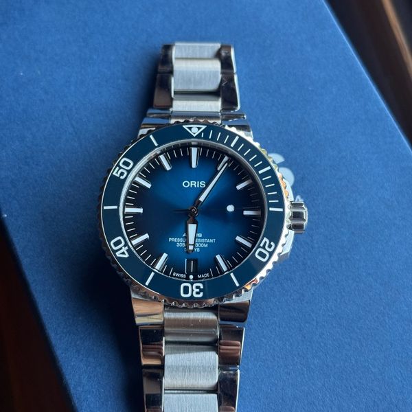Oris Aquis calibre 400