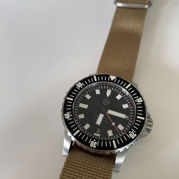 Helm Vanuatu Taucheruhr (Stahl)