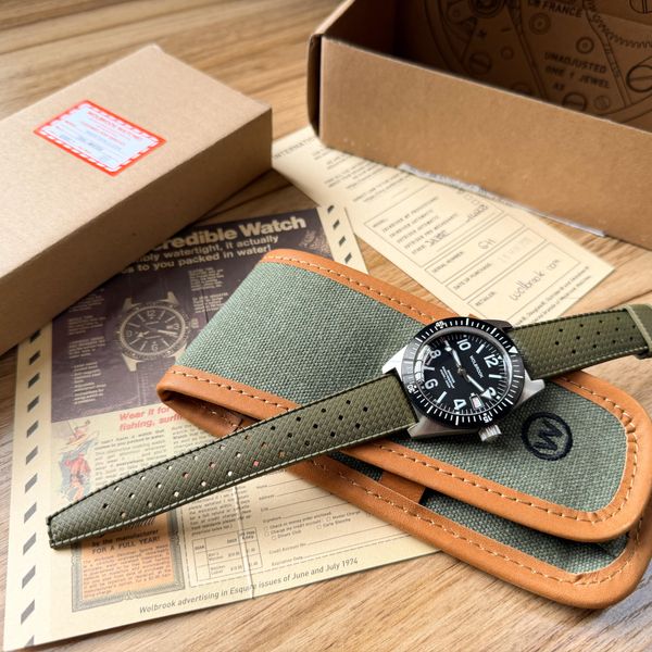 [WTS] Wolbrook Skindiver 38 Date - Big numerals - as new co…