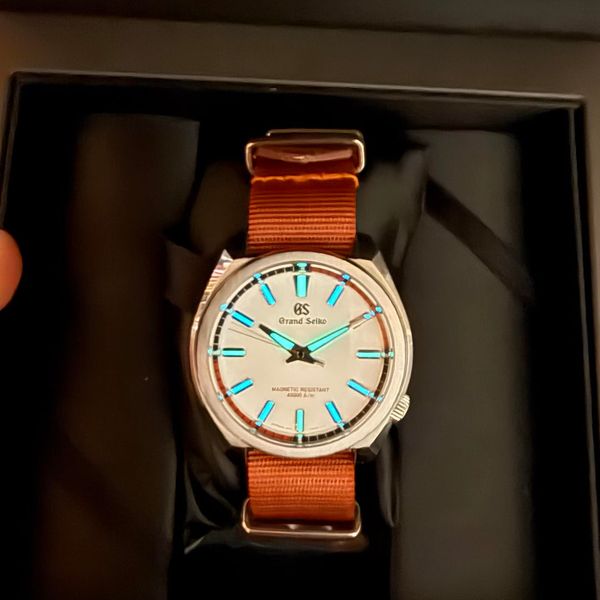 [WTS] Grand Seiko SBGX341 - 9F “Tough Quartz” - Multi-color…