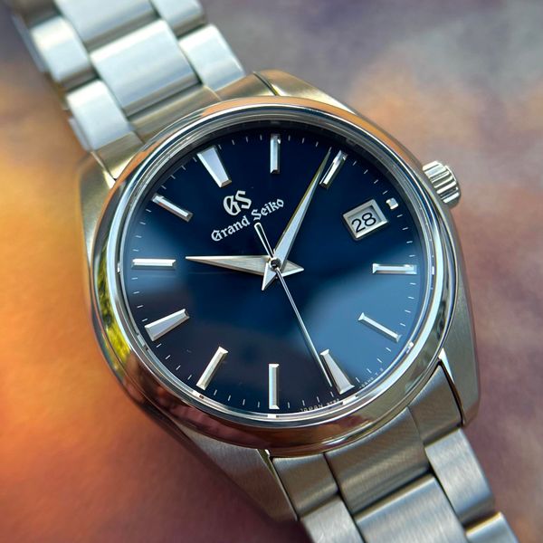 [WTS] Grand Seiko SBGV225 40mm — Forget Complications. This…