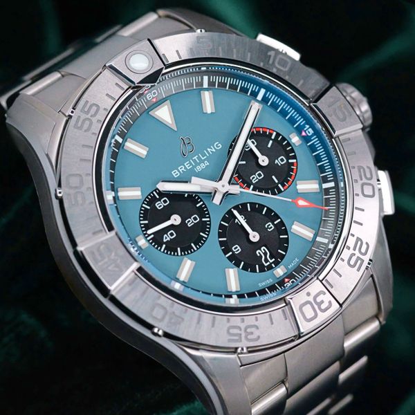 FSOT: Breitling Super Avenger Chronograph Blue Dial Titaniu…