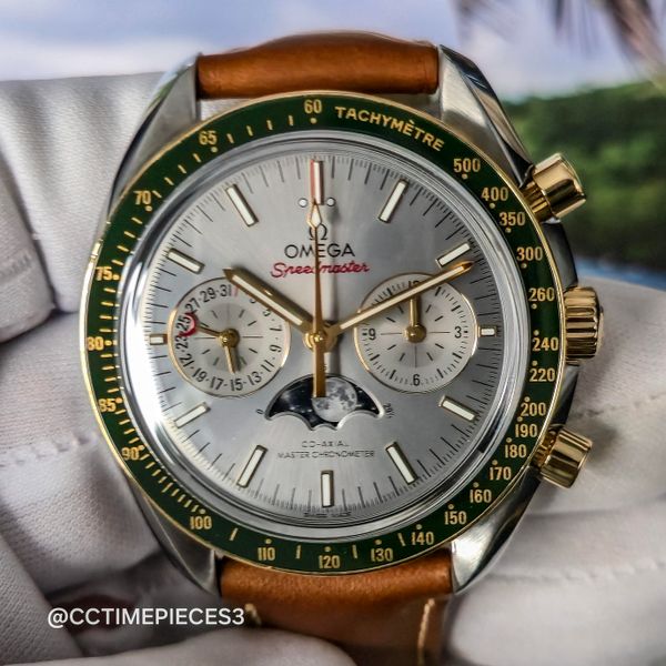 [WTS] Omega Speedmaster Moonphase — Green/Gold, Silver-Grey…