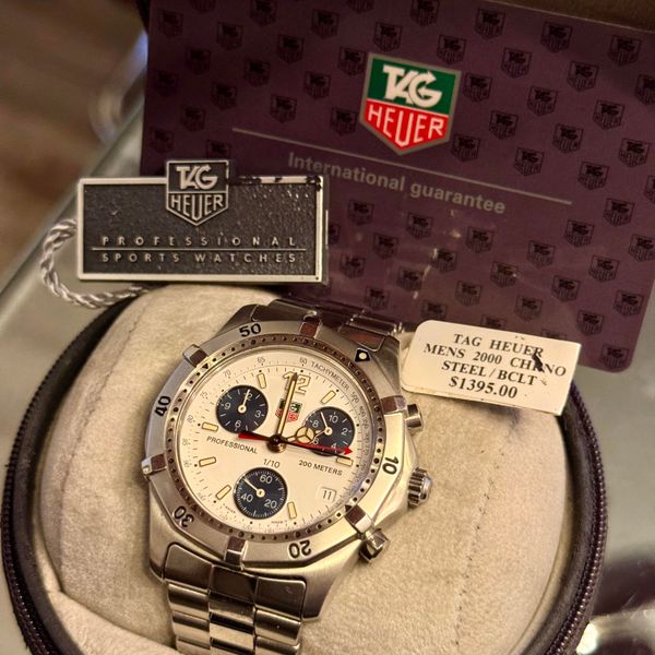 [WTS] MINT Tag Heuer 2000 Series 1990s Panda Chronograph w/…
