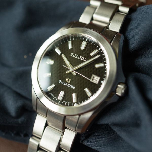Grand Seiko SBGF021 8J56 200m Screw Down Crown