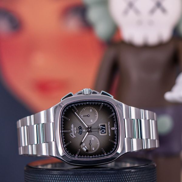 Glashutte Original Seventies Chronograph Panorama Date