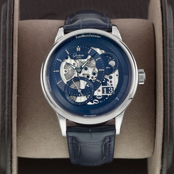 Glashütte Original PanoMaticCalendar Platinum Limited 42mm …