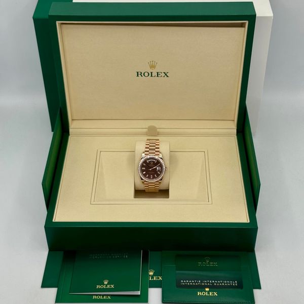 [WTS] 2025 Rolex Day-Date 40mm 228345RBR Rose Gold Chocolat…