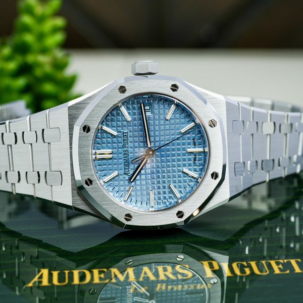 [WTS/WTT] Audemars Piguet Royal Oak 37mm 15550ST Ice Blue