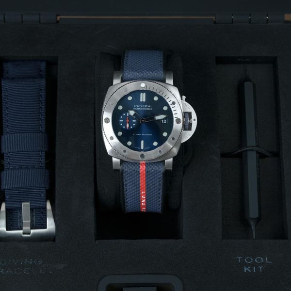 [wts] 2022 Panerai Submersible Luna Rossa Limited 
PAM01391…