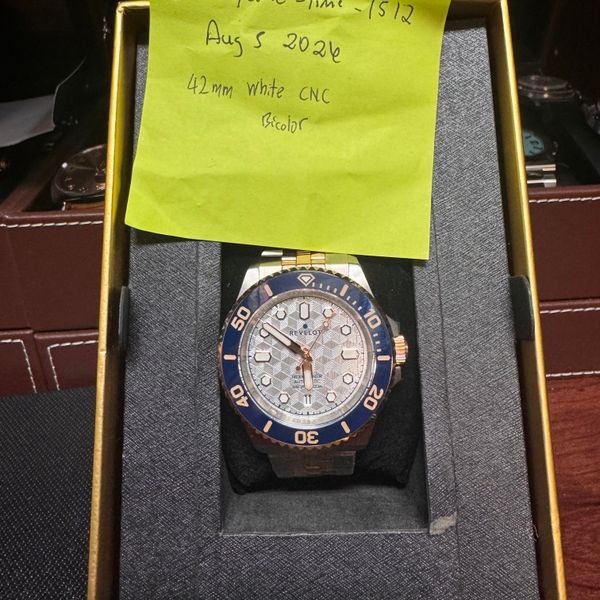 [WTS] Revelot Hexmariner v3 42mm Metallic White CNC Guilloc…
