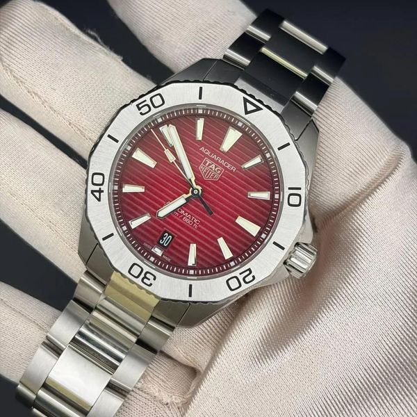 [WTS] Tag Heuer. Aquaracer. Ruby Red Fade. 40mm. $1649 Only